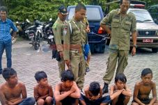 Ngelem, 6 Bocah Diciduk...