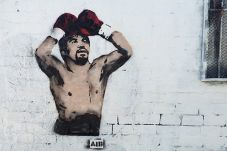 Lupakan Mayweather Jr,...