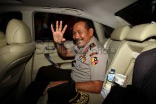 Komisi III Gelar Rapat...