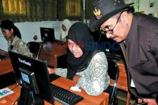 Persiapan UN Online...