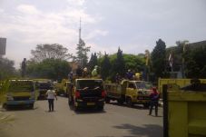 Tambang Pasir Ditutup,...