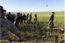ISIS Rajam Pria Atas...