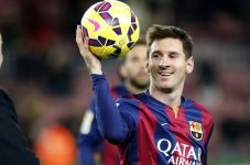 Messi Bawa Barca Sementara...