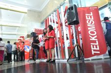 Telkomsel Bawa UKM ke...