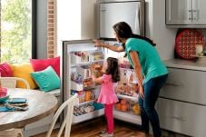 Kulkas Top Freezer Bisa...