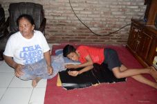 Dianiaya Guru, Siswa...