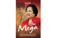 Lebih Dekat Mengenal...