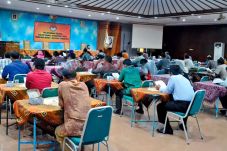 43 Warga Ikut Seleksi...
