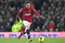 Juan Mata Singkirkan...