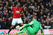 Ashley Young Buat City...