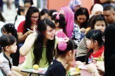 Penyerahan Hadiah Promo...