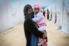 Perkosaan Dipakai ISIS...
