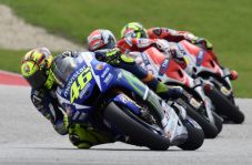 Rossi Beri Sinyal Tetap...