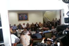 Badrodin Haiti Sambut...