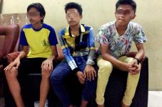 Tiga Remaja Pencuri...