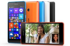 Lumia 540 Harga Rp1,9...