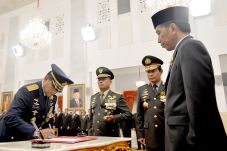 KSAU: Makanya Beli Pesawat...