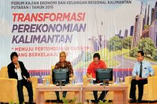 Industrialisasi Butuh...
