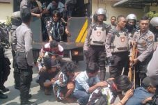 Dua Kelompok Pemuda...
