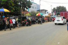 Satu Keluarga Tewas...