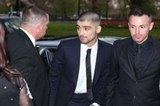 Zayn Mundur, Simon Cowell...