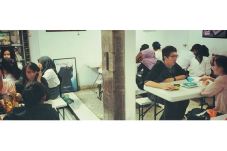 Si Kenyal Mungil Khas...
