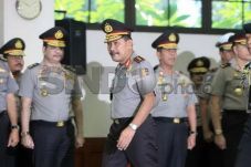 Kapolri Beri Pengarahan...