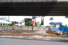 Patuhi Petunjuk, Jangan...