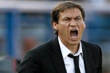 Pelatih Roma Ngamuk...