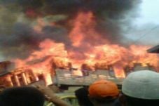 Tabung Gas Meledak,...