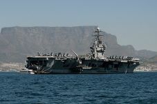 Houthi: Kapal-kapal...