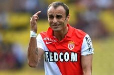 Berbatov Ingin Ikuti...