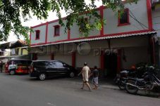 Ahok Mau Bongkar Rumah...