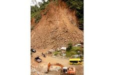 Jalur Pacitan-Ponorogo...