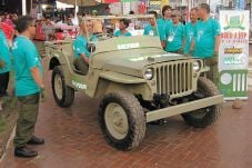 Bongkar Pasang Jeep...