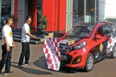 Beradu Irit ala Picanto