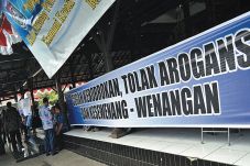 PNS Nonjob Akan Gugat...