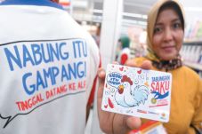 Kini, Menabung Bisa...