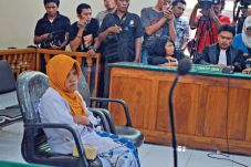 Mara, Sompa Pocong Pak...