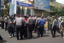 Pengamanan Ketat Jelang...