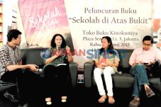 Kisah tentang Alam pada...