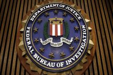 FBI Duga ISIS Akan Lancarkan...