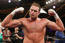 Klitschko Pastikan Tyson...