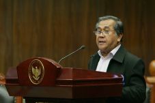 Saksi Ahli Kubu Agung:...