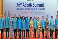 ASEAN Tak Berdaya Hadapi...