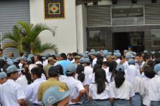 Temui Bupati, Pelajar...