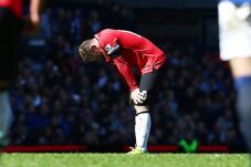 Cedera Rooney Tambah...