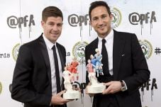 Award Khusus untuk Dua...