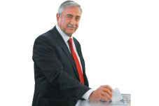 Mustafa Akinci Optimistis...