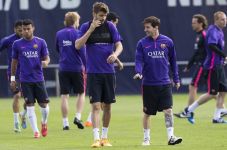 Pique Jadi Korban Rotasi...